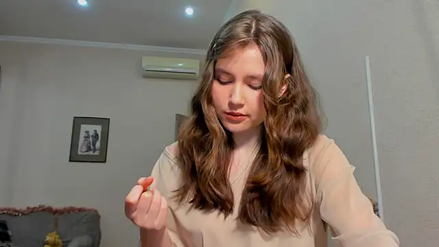 MaryannSofts online show from April 2026 03:30:01 PM