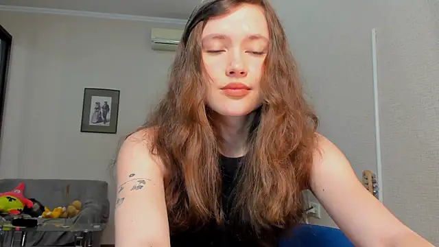 MaryannSofts online show from April 2026 02:35:02 PM