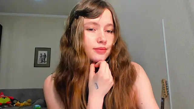 Snapshot of MaryannSofts chatting on May 2026 01:20:02 PM MaryannSofts online show from May 2026 01:20:02 PM