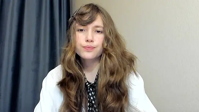 Snapshot of MaryannSofts chatting on July 2026 04:44:02 PM MaryannSofts online show from July 2026 04:44:02 PM