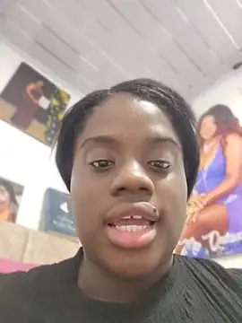 YourLiaa  online show from March 2026 10:44:01 PM