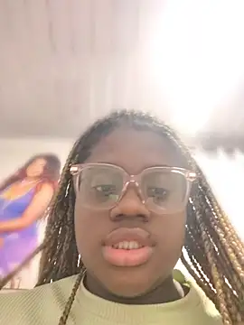 YourLiaa  online show from March 2026 10:27:01 PM