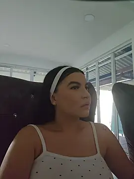 Pretty Julieta online show from March 2026 10:18:01 PM