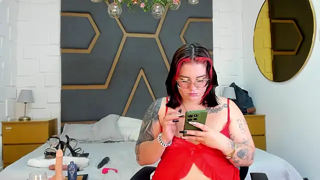 juana valkiria online show from June 2026 03:44:02 AM