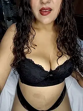shantal1921 online show from May 2026 11:50:01 PM