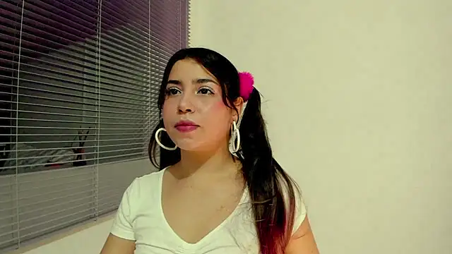 HeraGaia online show from March 2026 12:56:01 AM