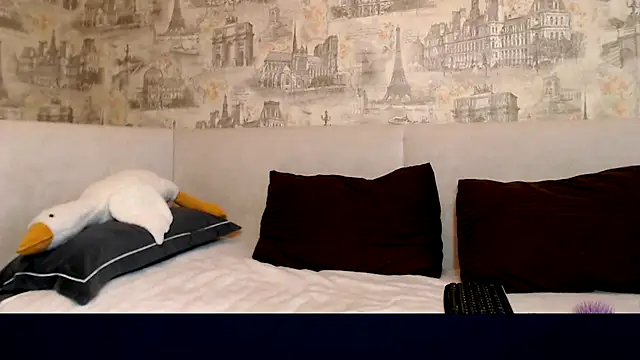 PrettyTayaOne online show from March 2026 09:25:02 AM