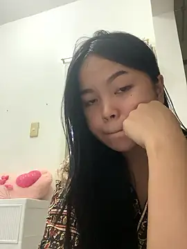 Dancinginfirelight online show from March 2026 09:50:02 AM