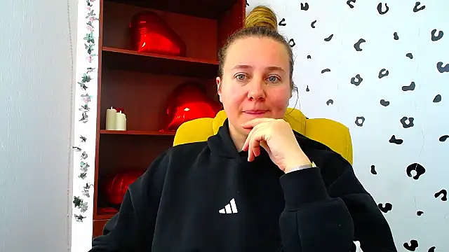 Nionelly online show from March 2026 11:33:02 AM