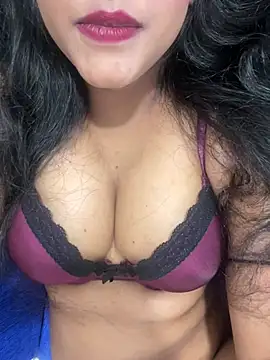 Snapshot of munni-munni6767 chatting on May 2026 08:12:01 PM munni-munni6767 online show from May 2026 08:12:01 PM