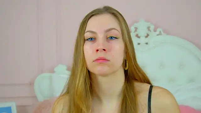 AprilSpringer online show from April 2026 04:31:02 AM