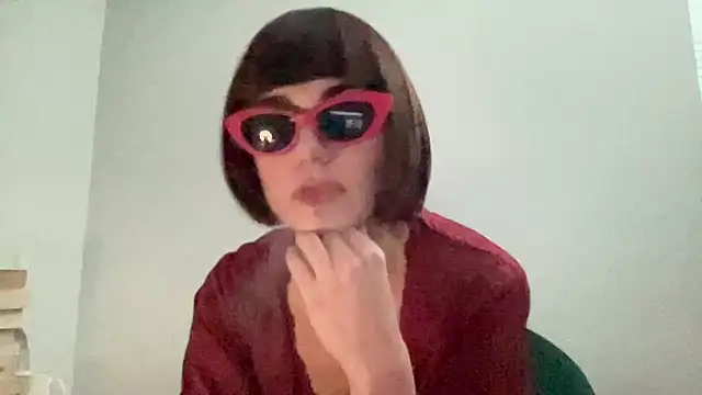 SlowVenomXX online show from May 2026 02:02:01 PM