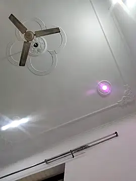 Itz ishu online show from March 2026 09:37:01 AM