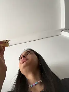 leilani X online show from May 2026 01:07:01 PM