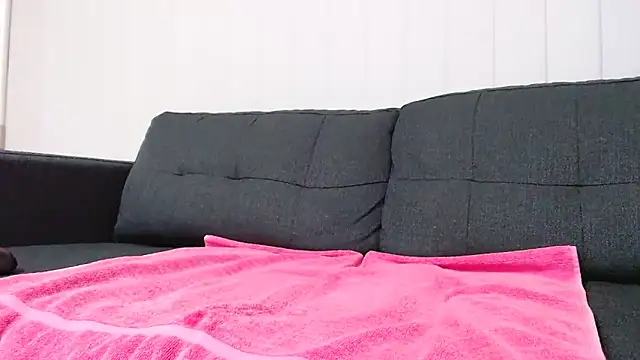 lilchristianxh online show from March 2026 07:32:01 PM