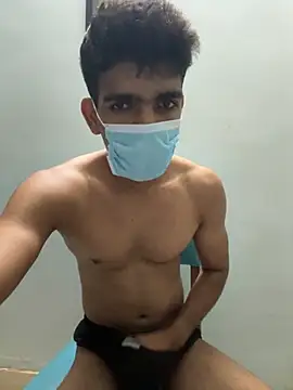 Snapshot of BombaySam78 chatting on May 2026 02:07:01 AM BombaySam78 online show from May 2026 02:07:01 AM
