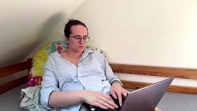 Snapshot of SofiaTease chatting on July 2026 01:17:01 PM SofiaTease online show from July 2026 01:17:01 PM