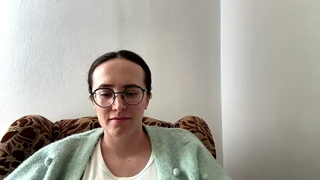 SofiaTease online show from March 2026 01:44:01 PM