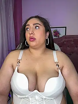 Selenee23 online show from July 2026 11:33:01 AM