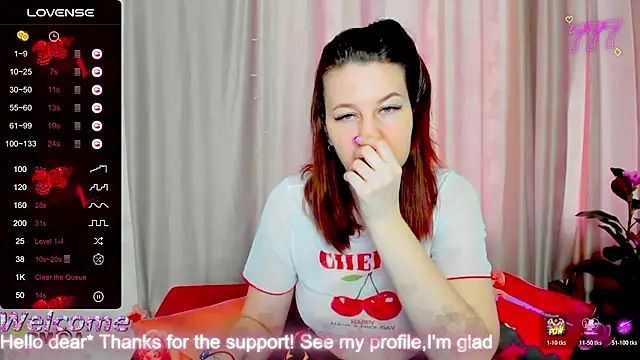 LilllyMoon online show from April 2026 01:13:02 AM