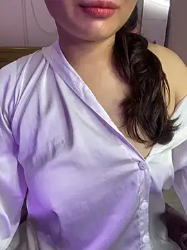 Snapshot of Meow_sexygirl chatting on July 2026 05:24:01 AM Meow sexygirl online show from July 2026 05:24:01 AM