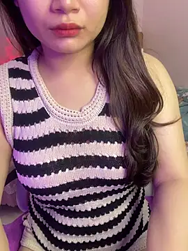 Snapshot of Meow_sexygirl chatting on May 2026 08:24:01 AM Meow sexygirl online show from May 2026 08:24:01 AM