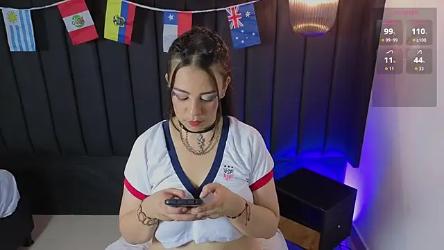 Isa dumont online show from June 2026 08:17:02 PM