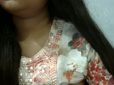 Snapshot of NayraG chatting on March 2026 07:48:01 PM NayraG online show from March 2026 07:48:01 PM