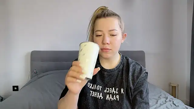 alyrasun online show from April 2026 06:10:01 AM