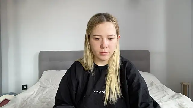 alyrasun online show from May 2026 07:08:02 AM