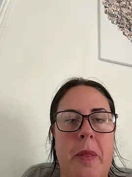 BunnyBallyX online show from June 2026 07:40:02 AM