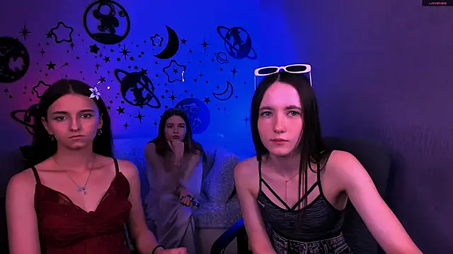 Snapshot of bella_dorn chatting on July 2026 09:31:02 AM bella dorn online show from July 2026 09:31:02 AM