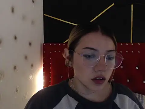 danielawidx online show from March 2026 12:16:01 AM