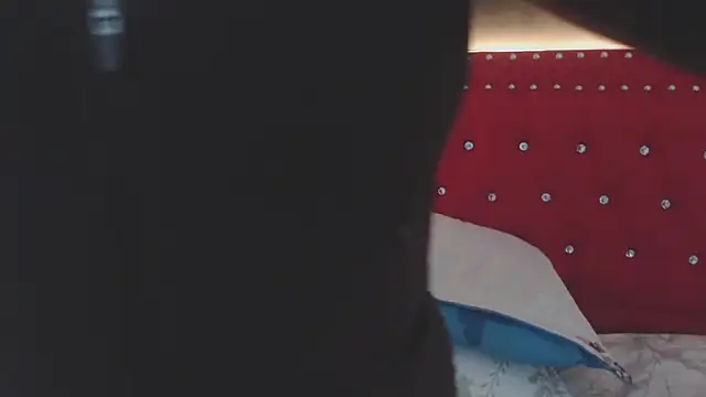 danielawidx online show from April 2026 08:21:01 PM