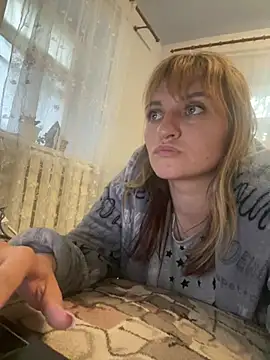 lovely angel baby online show from May 2026 05:00:01 PM