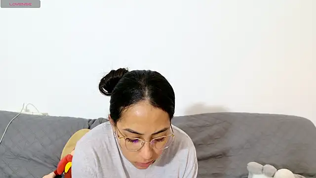 vanessaadol online show from May 2026 07:23:01 AM