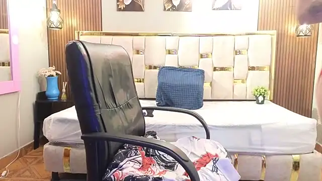  marianhills45 online show from April 2026 08:20:02 PM