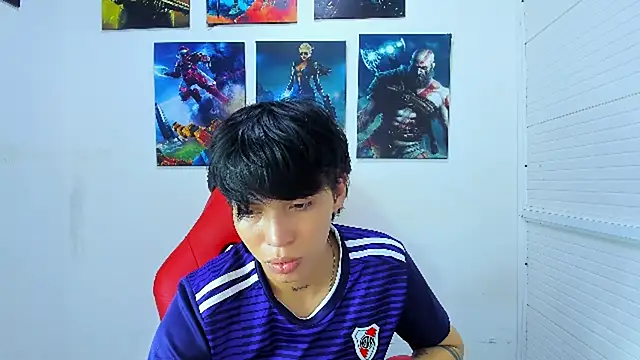 ivyheat3 online show from April 2026 03:20:01 AM