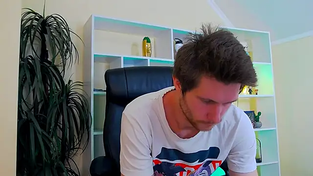 Eddie Baker online show from April 2026 02:31:01 PM