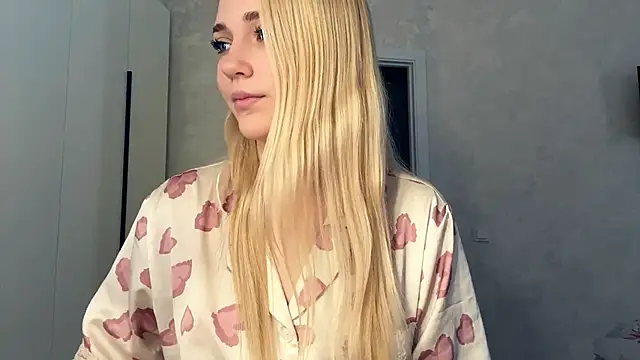 Snapshot of Barbie_Steph chatting on March 2026 01:56:01 PM Barbie Steph online show from March 2026 01:56:01 PM