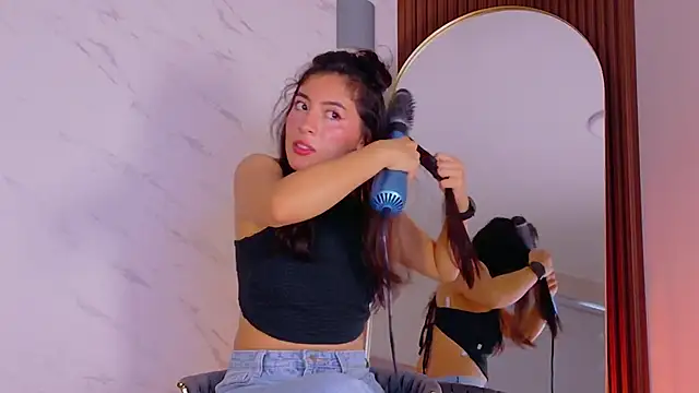 MiiaCullens online show from March 2026 11:55:02 AM