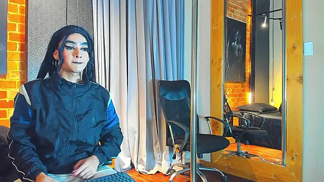 Sienna Dark online show from March 2026 11:16:01 AM