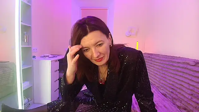 Bonnie Naughtyy online show from May 2026 04:23:01 PM