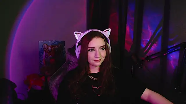 Celia Sensual  online show from June 2026 08:30:01 PM