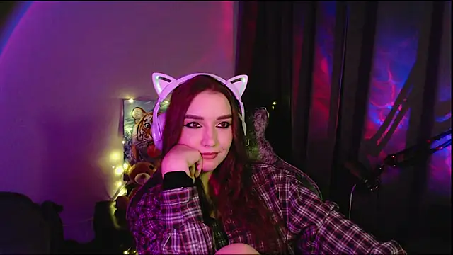 Celia Sensual  online show from May 2026 06:30:02 PM