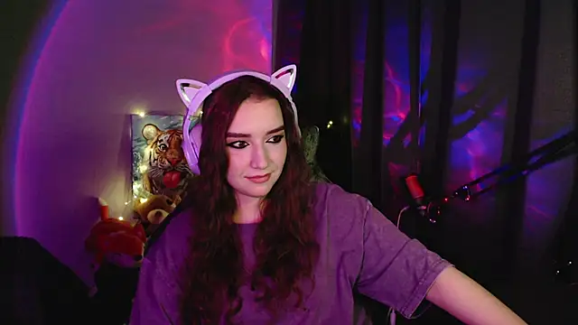 Celia Sensual  online show from June 2026 08:25:01 PM