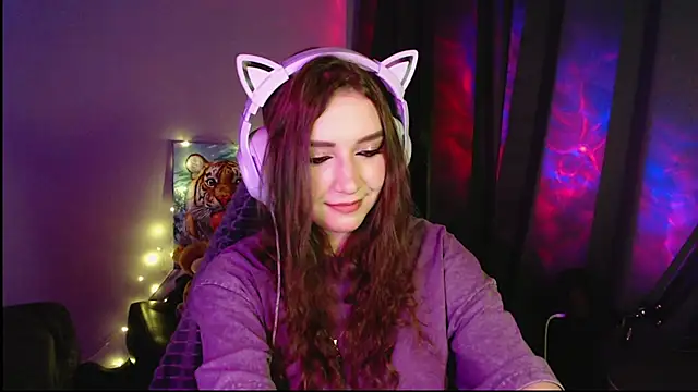 Celia Sensual  online show from April 2026 07:55:02 PM