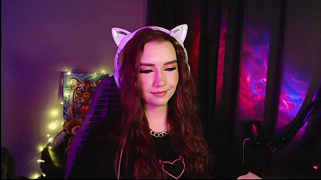 Celia Sensual  online show from April 2026 06:53:02 PM