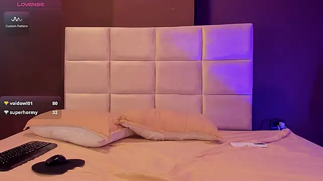 Alysha 01 online show from March 2026 08:03:02 PM