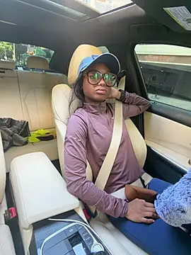 Princessssbby online show from April 2026 02:32:02 PM